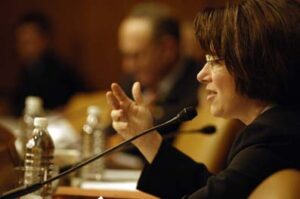 klobuchar-questioning