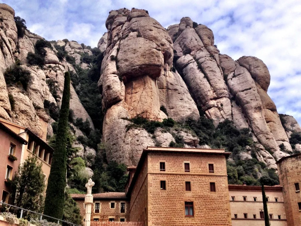 day trips from barcelona: Montserrat