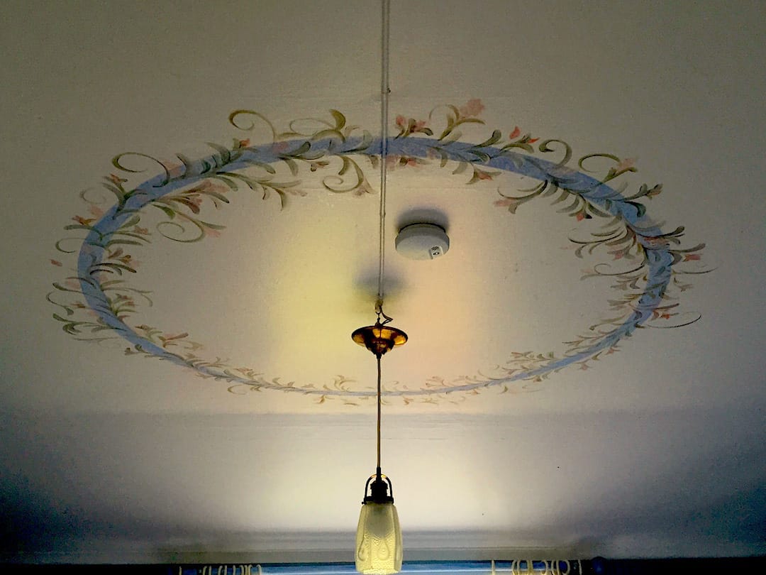 painted-ceiling