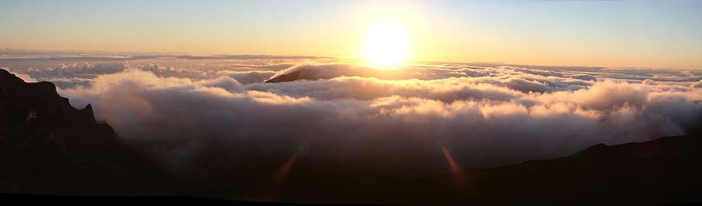 1024px Sunrise over Haleakala