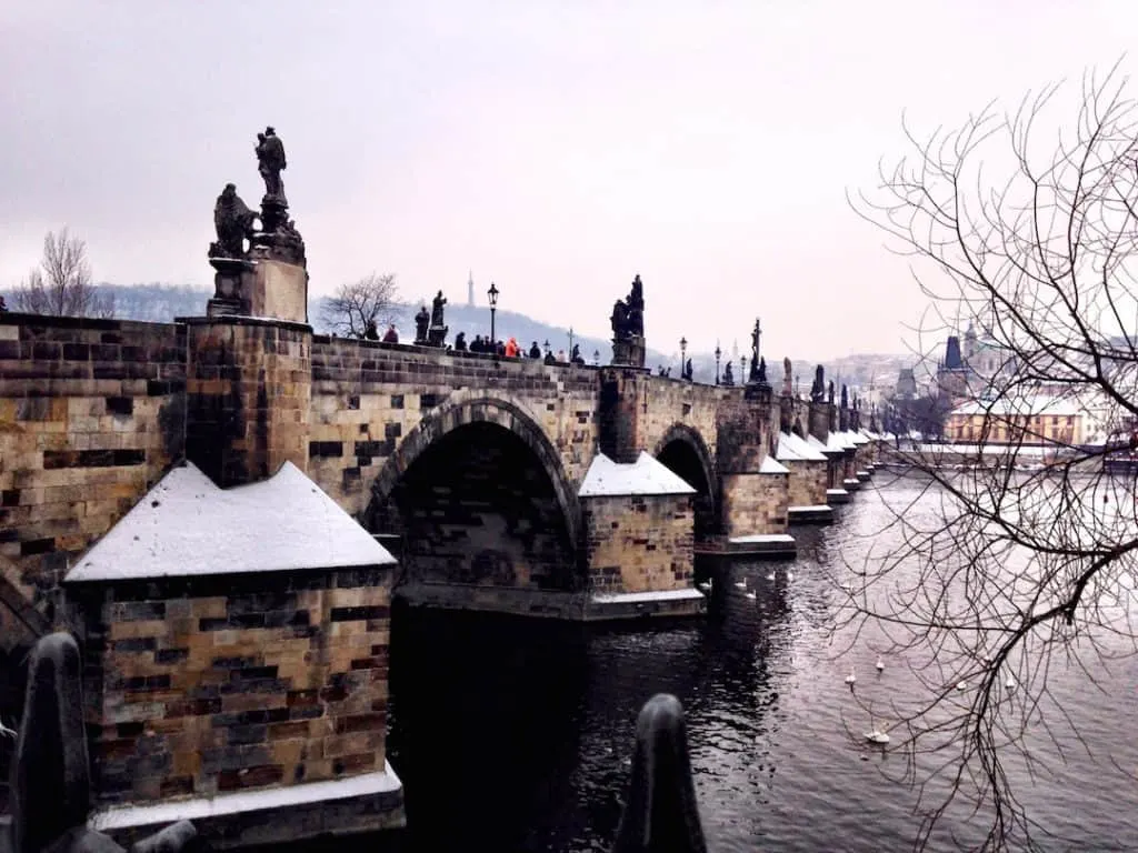 Prague First Timers Guide - Charles Bridge: Things to do in Prague, what not to miss for first timers traveling to Prague, #travel #travelblogger #Prague #Europe #CzechRepublic #Czechia