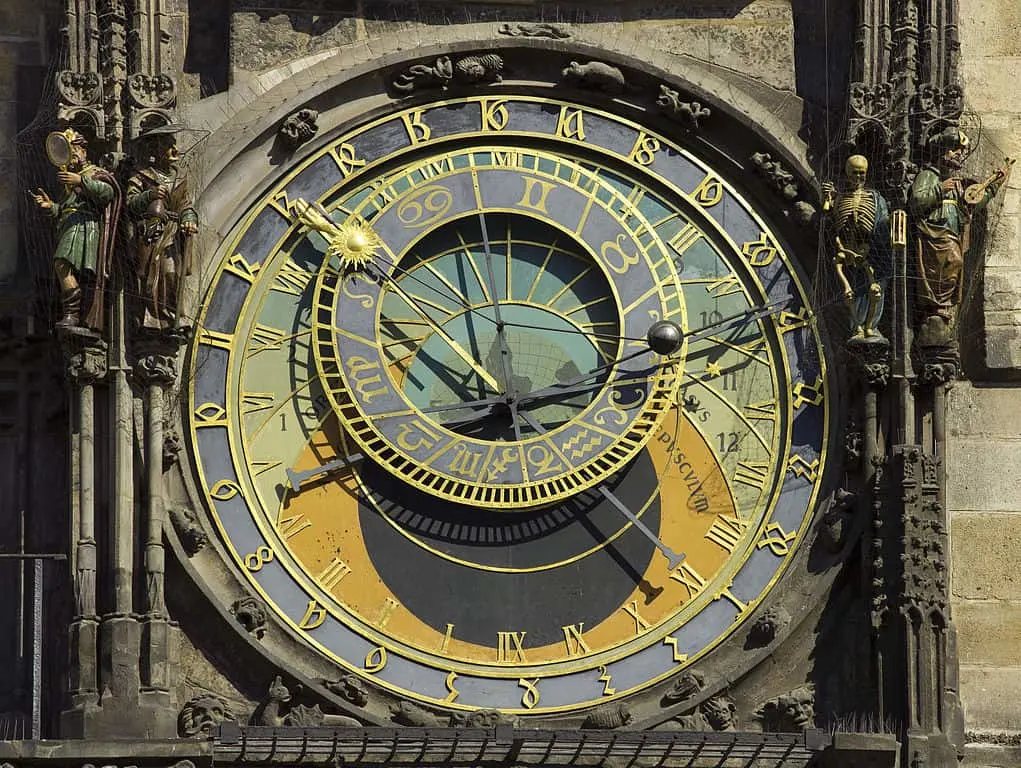 Astronomical Clock: Things to do in Prague, what not to miss for first timers traveling to Prague, #travel #travelblogger #Prague #Europe #CzechRepublic #Czechia
