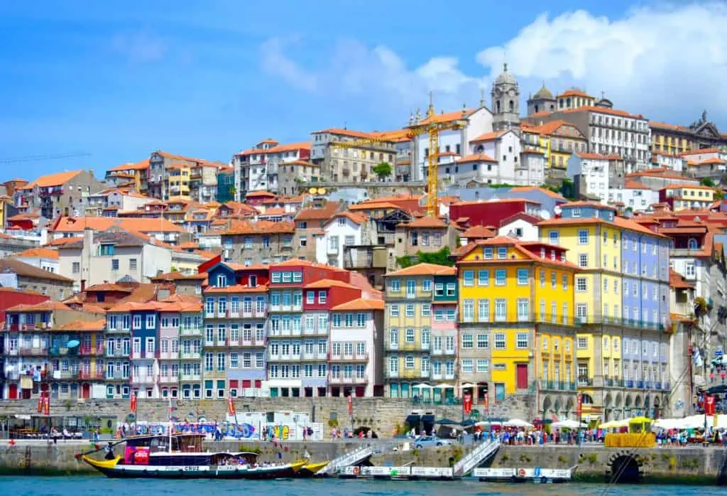 reasons to visit portugal - porto