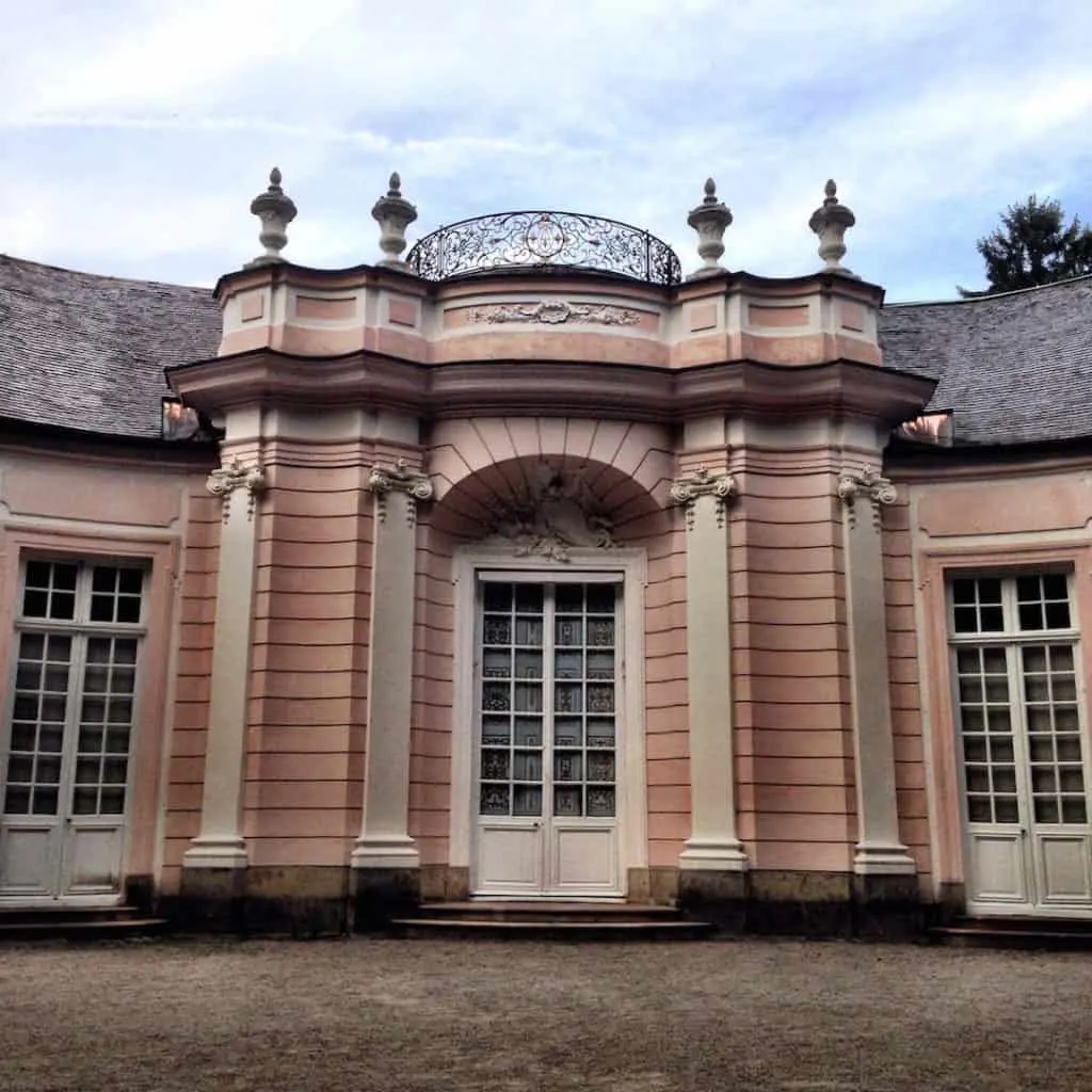 free things to do in Munich - discover the small folly buildings of Nymphenburg