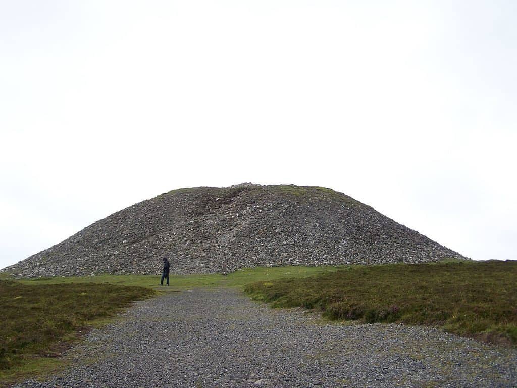 things to see in Sligo: the cairn of Queen Maeve