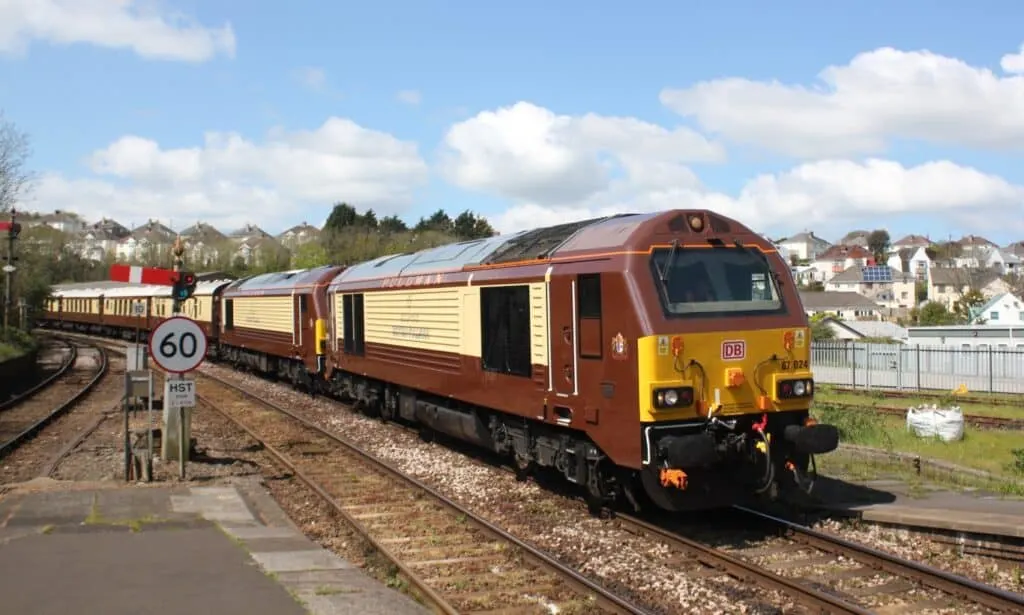 belmond british pullman luxury train in uk