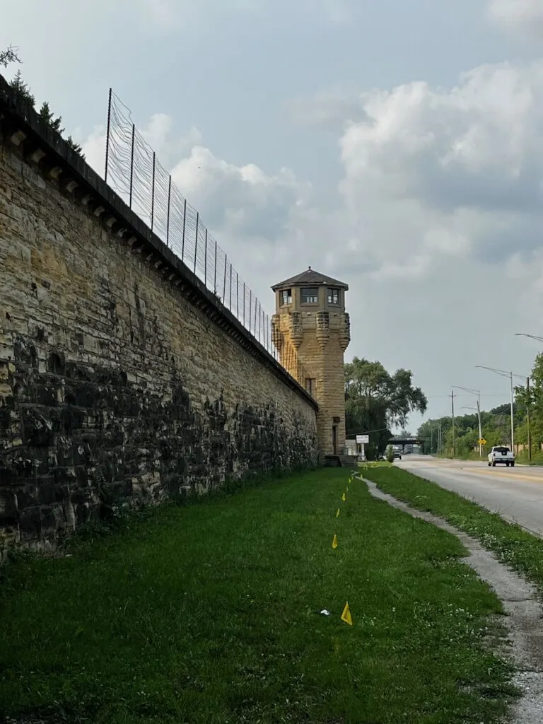 joliet prison wall