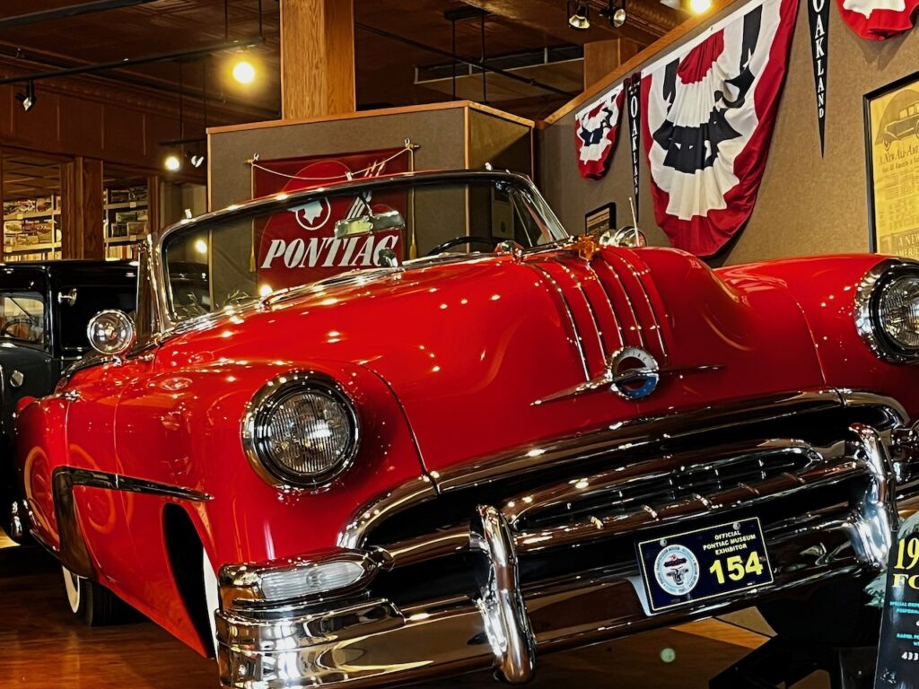 pontiac oakland auto museum