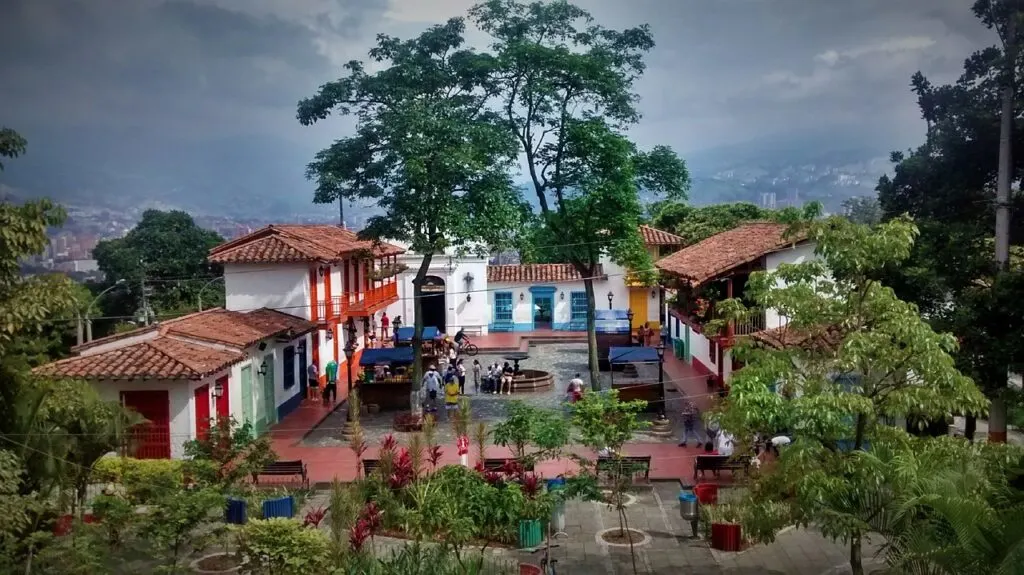 medellin places in colombia