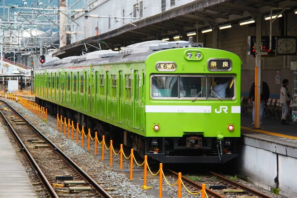 JR green train Japan
